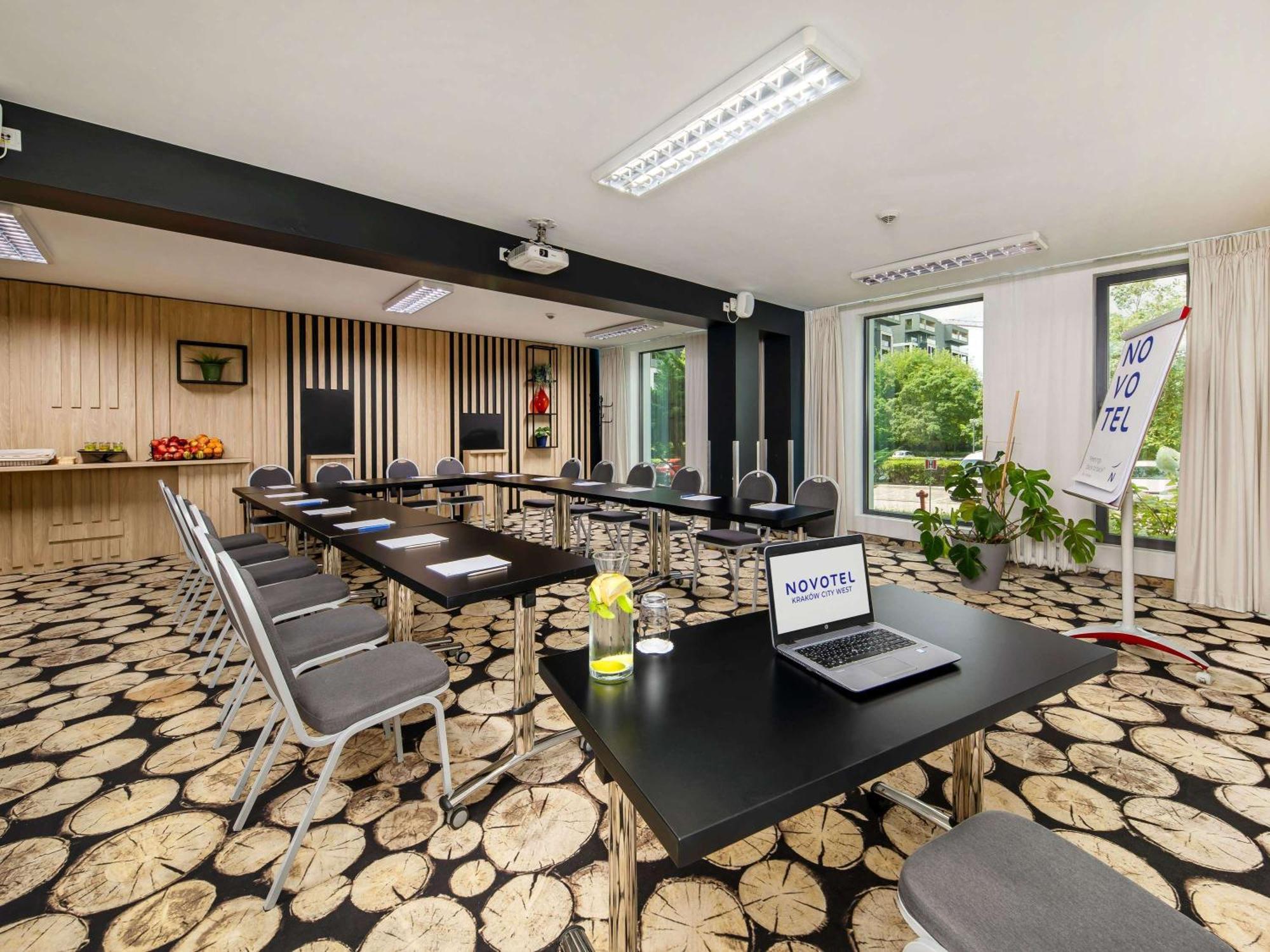 Novotel Krakow City West Ngoại thất bức ảnh
