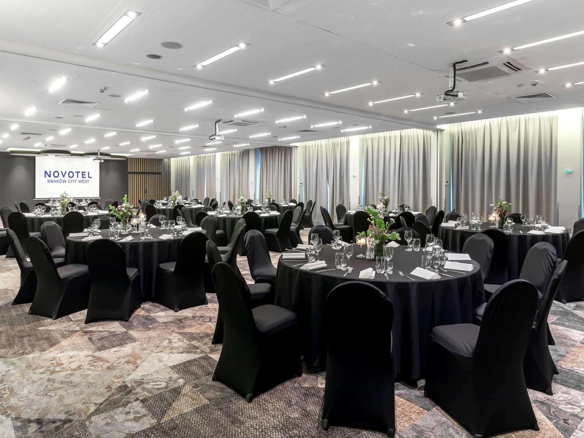 Novotel Krakow City West Ngoại thất bức ảnh